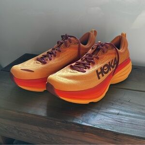 Hoka Men’s Bondi 8 - amber haze orange fire US 11